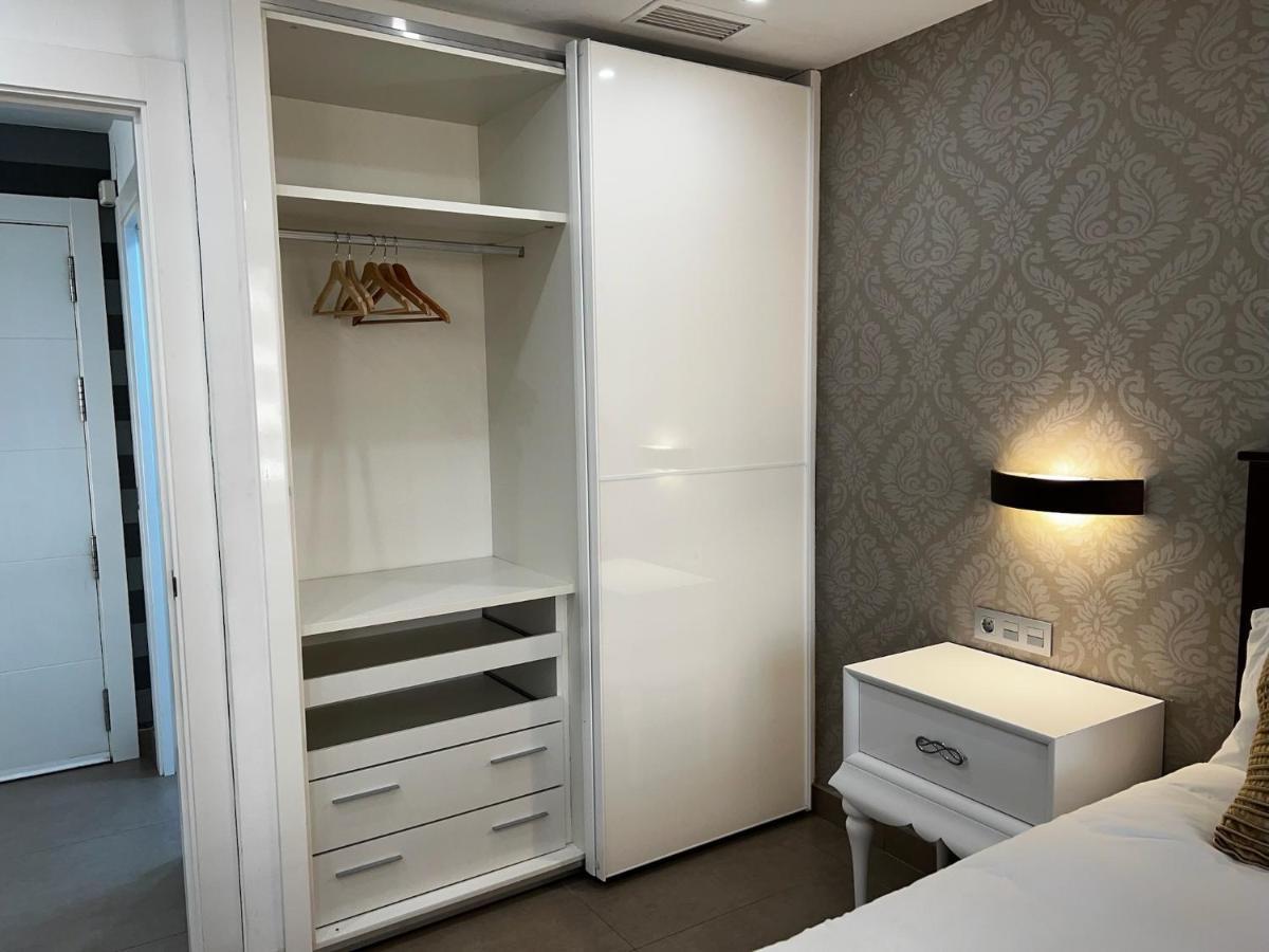 Modern Apartment In La Nogalera Torremolinos Eksteriør billede