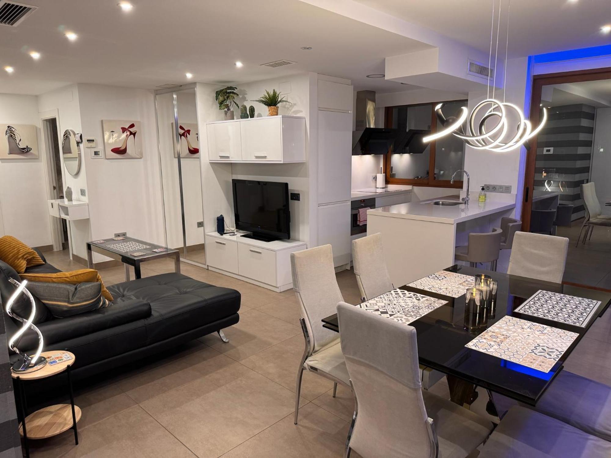 Modern Apartment In La Nogalera Torremolinos Eksteriør billede