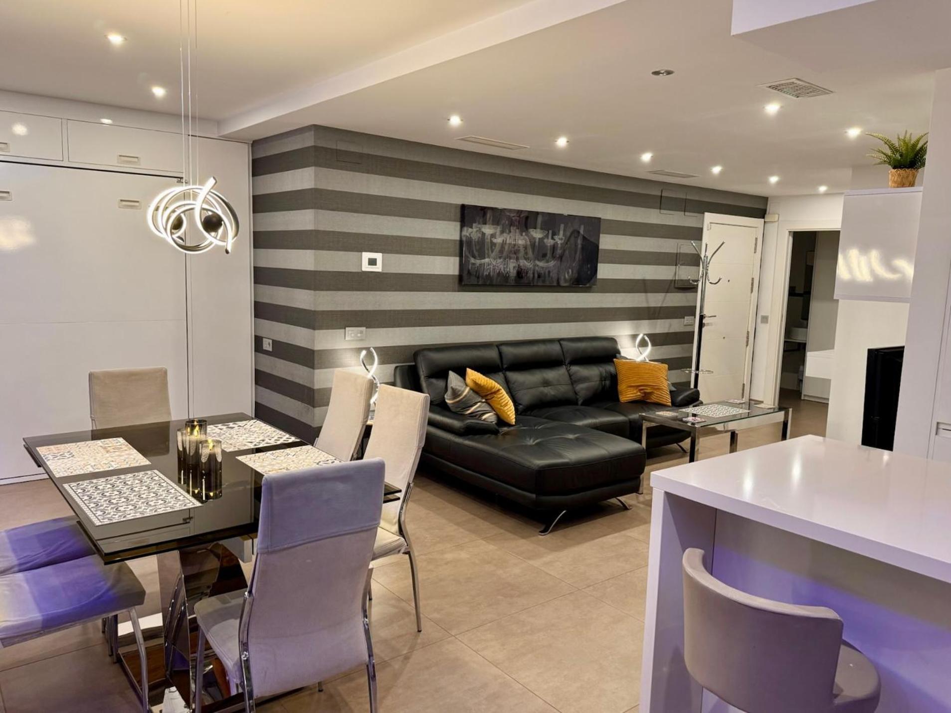 Modern Apartment In La Nogalera Torremolinos Eksteriør billede