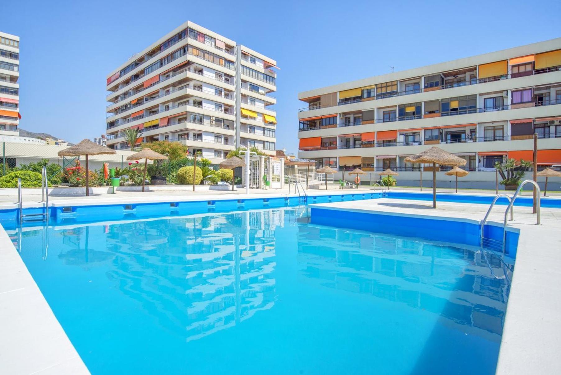 Modern Apartment In La Nogalera Torremolinos Eksteriør billede